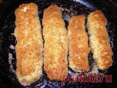 КУРИНЫЕ РУЛЕТИКИ С ГРИБАМИ И СЫРОМ В СМЕТАННОМ СОУСЕ 

Сочные рулетики, подойдут для теплого семейного ужина. если вы решили порадовать домашних то это блюдо находка!
 
Ингредиенты:●Филе куриное — 4 шт●Грибы (свежие или замороженные ) — 200 г●Сыр тверды…