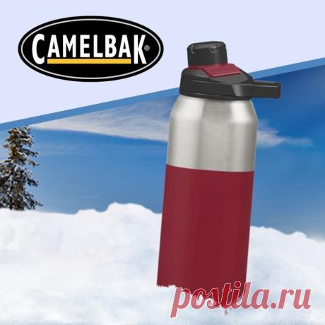 Что спасет в мороз? ❄ Теплая одежда и горячий напиток. А что поможет сохранить его горячим даже в -30 °С? Термокружка CamelBak! Производитель появился в 1989 году в Петалуме, штат Калифорния, и стал известен своими бутылками для воды и гидратационными пакетами. Опыт более 30 лет помог ему начать выпуск качественных термокружек. Модель CamelBak Chute на 1 л способна спасти от холода суровой зимой и от зноя жарким летом. Она пригодится на охоте и рыбалке, в походе и на катке, да и просто на…