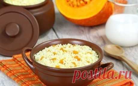 Пшенная каша: ТОП-5 рецептов. 
Пшено богато витаминами группы В, витамином РР, калием, а также помогает нормализовать кровяное давление. Поэтому такая каша полезна при заболеваниях сердечно-сосудистой системы. 
1. Пшенная каша с тыквой 
Ингредиенты: 
Пшено — 1 ст. 
Вода — 2 ст. 
Молоко — 2 ст. 
Тыква — 300 г 
Соль, сахарозаменитель — по вкусу 
Приготовление: 
1. Пшено перебрать, выбросить темные вкрапления, промыть в горячей воде, пока вода после промывки не станет чистой. С тыквы срезать ко