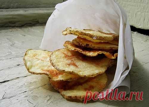 Домашние картофельные чипсы из микроволновки