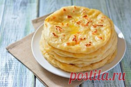 Хычины с соленым сыром и зеленью - Dynastyofchefs.ru