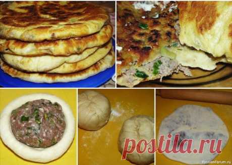 Чудесные хычины Готовим блюдо карачаевской и балкарской кухни. Это вкусно!🥘🌮🥟🌭&mdash; много-много мяса, плюс много-много зелени&nbsp;Для теста:&nbsp;1 стакан кефира,&nbsp;1 яйцо (но можно и без яиц),&nbsp;масло сливочное 2 столовые ложки,&nbsp;сахар &mdash; 1-2 ст. ложки,&nbsp;соль 1 чайная...