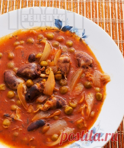 Яхния с пилешки воденички и грах