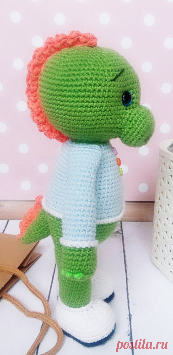 PDF Динозаврик крючком. FREE crochet pattern; Аmigurumi doll patterns. Амигуруми схемы и описания на русском. Вязаные игрушки и поделки своими руками  #amimore - Дракон, дракончик, динозавр, динозаврик.