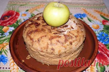 Шарлотка в мультиварке
