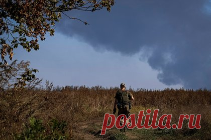 В США заявили о растущих потерях американских бойцов на Украине. Потери американских бойцов на Украине продолжают расти, а сами военные жалуются на украинскую медицину. Как отмечают сами военнослужащие из США, на Украине им оказывают минимальное лечение в спартанских условиях. «Я проснулся во время операции, потому что мне дали мало анестезии», — цитирует NYT одного из бойцов.