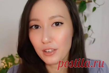 Блогерша назвала безвкусными популярные вещи люксовых брендов. Блогерша с никнеймом @level_blue из Германии назвала безвкусными популярные вещи люксовых брендов. В первую очередь эксперт по этикету выделила ювелирные украшения Chanel, ремни Gucci и сумки Louis Vuitton. По ее мнению, некоторые люди приобретают данные изделия для того, чтобы казаться обществу богатыми.