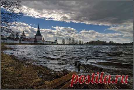 Весенняя непогода. Валдай. Иверский Богородицкий мужской монастырь
— с Татьяной Тарасовой. Фото: © /  Марина Терещенко‎ / Фотопутешествия | Facebook