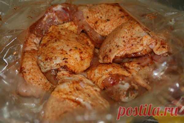 Ароматная курица в пакете для запекания