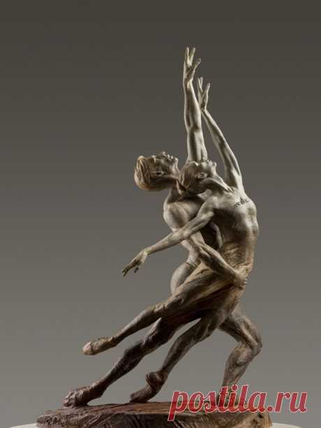 Richard MacDonald – один из самых популярных американских скульпторов