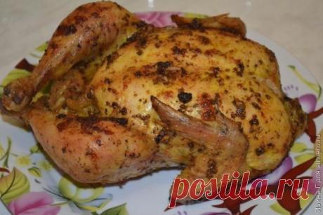 Курица, запеченная в духовке целиком
