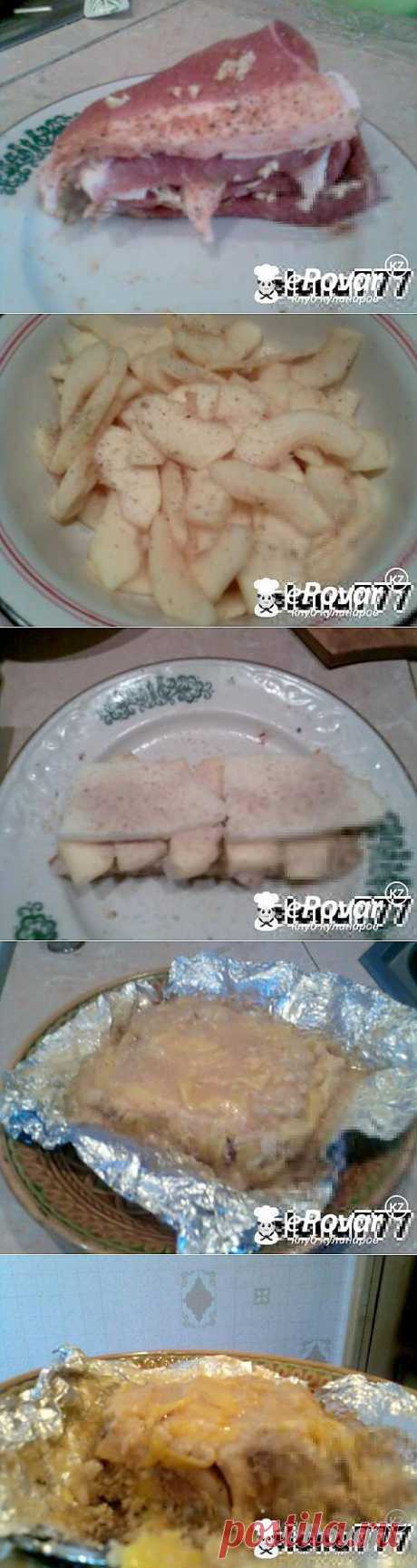 Запечeнное мясо с кабачками и сыром — Рецепт приготовления с фото — Горячие блюда, Блюда из мяса