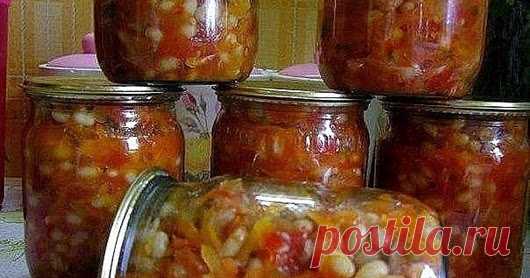 Греческая закуска  Греческая закуска действительно полезная и питательная, можно не сомневаться, ведь в ней присутствуют самые полезные овощи, а фасоль по пит...