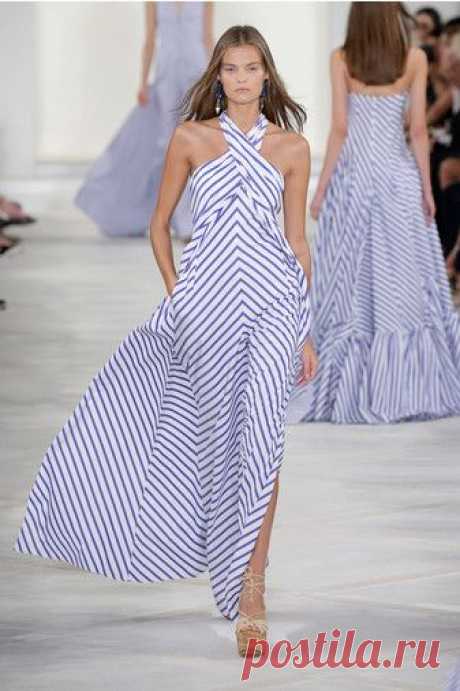 Показ весенне-летней коллекции Ralph Lauren на Неделе моды в Нью-Йорке