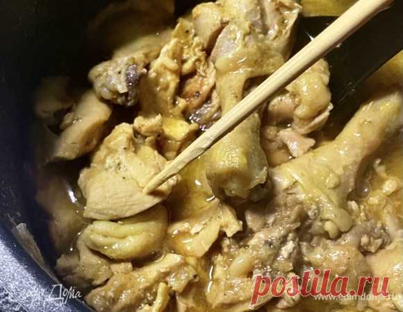 Как приготовить Курица в луковом соусе, приготовленная в мультиварке Пошаговый рецепт с ингредиентами и фото