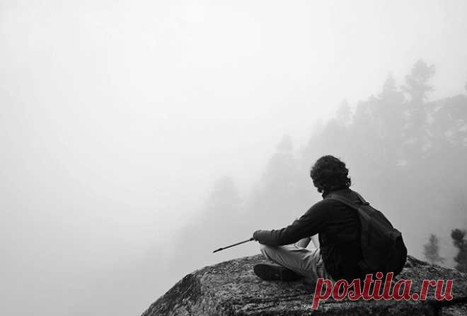 6 ВЕЩЕЙ, О КОТОРЫХ ВАМ ЛУЧШЕ ПОМАЛКИВАТЬ, И ВОТ ПОЧЕМУ

Лучшее приходит к тем, кто умеет держать язык за зубами. Одним словом, молчание - золото!

Знаю, иногда у вас тоже возникает жгучее желание рассказать кому-то о проблемах и о том, что происходит в вашей жизни. Вот только есть вещи, о которых лучше помолчать…

Иногда меня переполняют эмоции. Иногда чувствую себя настолько одиноко, что возникает огромное желание поделиться с кем-то тем, что со мной происходит и почему. ...