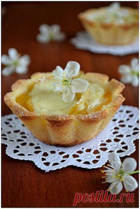 Корзиночки с персиками : Выпечка сладкая