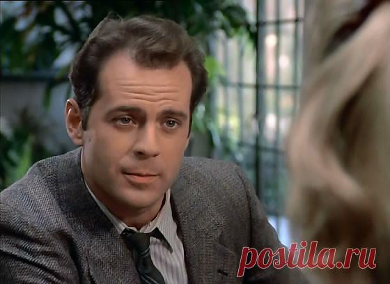 Брюс Уиллис