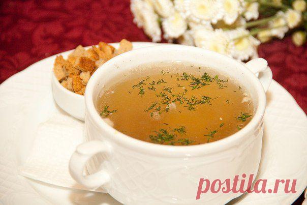 5 РЕЦЕПТОВ ОВОЩНЫХ СУПЧИКОВ ДЛЯ ПОХУДЕНИЯ! | ШПИЛЬКИ
Суповые диеты для похудения пользуются большой популярностью: готовить их просто, у них хороший вкус и баланс макронутриентов. Обычно такие супы готовятся на овощном бульоне, так как он содержит меньше жира, чем мясной. Рецепт одного овощного супа для похудения мы уже приводили в статье о пользе сельдерея. Смотрите наши новые рецепты. Многие из них содержат ноль граммов жира!