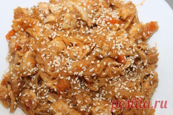 Курица в кисло-сладком соусе "аля по-китайски".