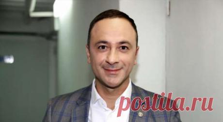 «Вы замечательная пара!» Юморист Юрий Аскаров выложил нежные фото с женой . Милая Я