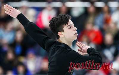 Фигурист Гуменник считает, что соревнования без россиян стали менее интересными. Спортсмен рассказал, что его в этом сезоне удивил представляющий США Илья Малинин, который исполнил четверной аксель