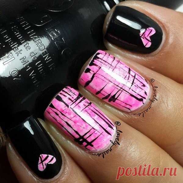 50+ Beautiful Pink and Black Nail Designs - IdeaStand