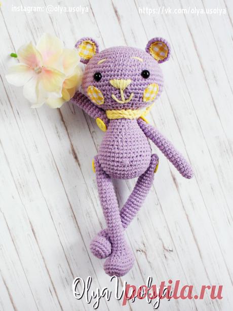PDF Мишка Ух-тышка. FREE amigurumi crochet pattern. Бесплатный мастер-класс, схема описание для вязания амигуруми крючком. Вяжем игрушки своими руками! Медведь, мишка, медведица, медвежонок, teddy bear, suportar, bär, ours, medvěd, medvídek, nallebjörn. #амигуруми #amigurumi #amigurumidoll #amigurumipattern #freepattern #freecrochetpatterns #crochetpattern #crochetdoll #crochettutorial #patternsforcrochet #вязание #вязаниекрючком #handmadedoll #рукоделие #ручнаяработа #pattern #tutorial #häkeln