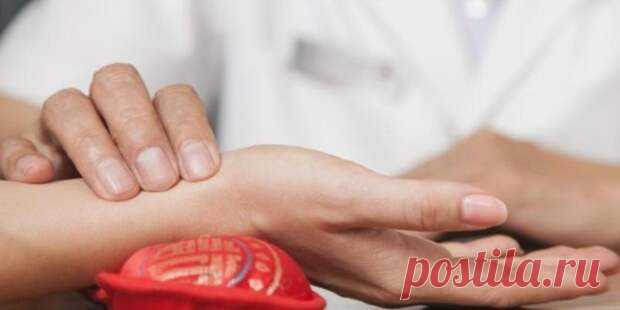 (37) 10 способов укротить подагру - ПолонСил.ру - социальная сеть здоровья - 6 июня - 43702935346 - Медиаплатформа МирТесен Что общего между Ньютоном, Диккенсом и Бетховеном? Подагра! Профилактика подагры жизненно необходима тем, кто входит в «группу риска». Зачастую это люди после сорока лет: мужчины или женщины в период менопаузы. Причем мужской пол подвержен заболеванию в 15 раз чаще, чем дамы. Ведь кислота - 6 июня - 43702935346 - Медиаплатформа МирТесен