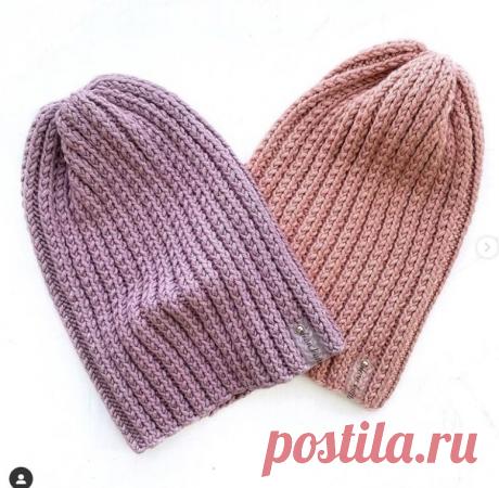 Запись на стене Шапка-тыковкаРАЗМЕР54-56 смВАМ ПОНАДОБИТСЯПряжа меринос Lana Gatto Maxi Soft 50 гр/90 м - 2 мотка.Круговые спицы № 3.5 длиной 40см и 80-100см (для вязания макушки способом Magic loop) или чулочные спицы № 3.5.Маркер для отметки начала ряда.Трикотажная игла.ОПИСАНИЕ РАБОТЫВяжем в 1 нить. Для размера 54-56 на круговые спицы № 3.5 длиной 40 см набираем классическим способом 100 петель + 1 петля для соединения...