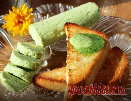 Ароматное масло с медом и соленым лимоном "4 вкуса". Ингредиенты: сливочное масло, чеснок, петрушка зелень