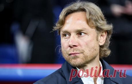 Карпин назвал нервной игру российских футболистов в матче со сборной Камеруна. Встреча завершилась победой команды России со счетом 1:0