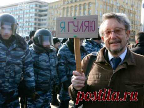 Новая тактика ОМОНа: что показал "Он нам не Димон" и как ответил Медведев | Собеседник.ру