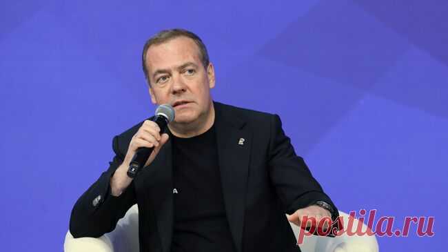 В энергетике Украины нарастает коллапс, заявил Медведев