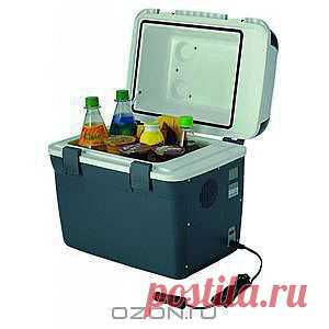 WAECO CoolFun CR-18 автохолодильник 18 л - Благодаря своему малому весу термоэлектрический холодильник WAECO CoolFun CR-18 особенно легко переносить и транспортировать. Он имеет дополнительное преимущество - работа от 12/24 В, поэтому его можно использовать как в Вашем автомобиле, так и в грузовике. WAECO CoolFun CR-18 охлаждает до 20°C ниже температуры окружающей среды. Также этот термоэлектрический холодильник имеет дополнительную функцию нагрева до +65°С.