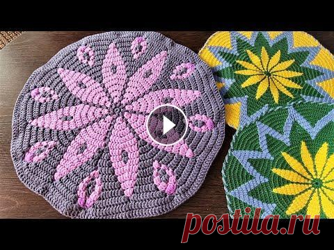 Жаккардовые узоры крючком по кругу можно вязать в разных техниках. Есть способы вязания разноцветного рисунка крючком, когда одновременно используются...