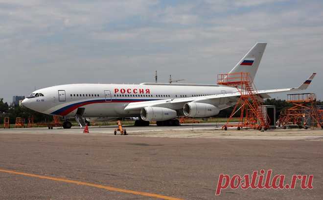 Захарова объяснила полет спецборта «Россия» в Нью-Йорк. Самолет специального летного отряда (СЛО) «Россия», приземлившийся в Нью-Йорке — это обычный вывозной рейс, сообщила ТАСС официальный представитель МИД России Мария Захарова.