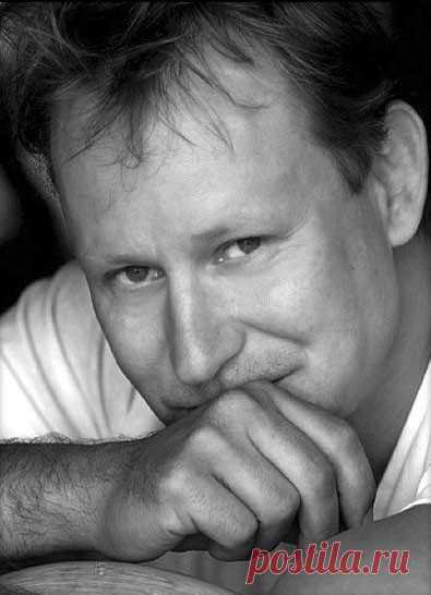 Стеллан Скарсгард