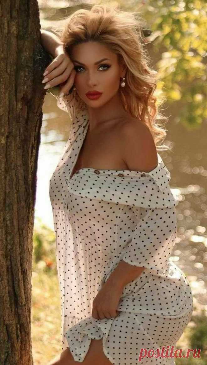 Модное настроение в мире женской моды