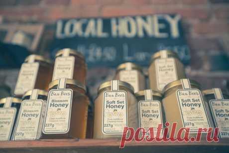 10 нестандартных способов применения меда Не только для еды и косметических процедур — рассказываем, как еще можно использовать мед.