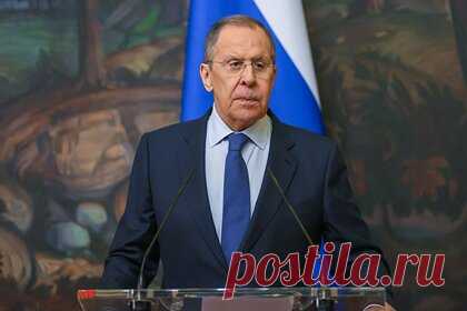 Лавров заявил о несостоятельности Евросоюза в урегулировании конфликтов. Министр иностранных дел России Сергей Лавров заявил, что Евросоюз показал свою полную несостоятельность в качестве гаранта урегулирования конфликтов. Он напомнил, что в феврале 2014 года ЕС гарантировал соглашение об урегулировании ситуации на Украине между бывшим президентом Виктором Януковичем и оппозицией.