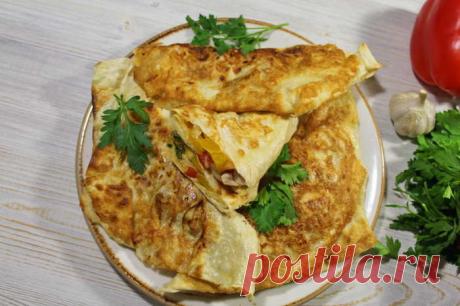 Треугольники из лаваша с сочной начинкой