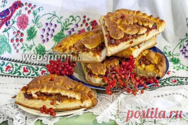 Открытый пирог с калиной