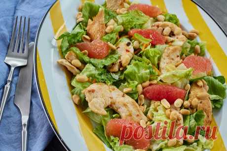 Рецепт салата с курицей, грейпфрутом и арахисом Рецепт салата с курицей, грейпфрутом и арахисом - новости на СТС