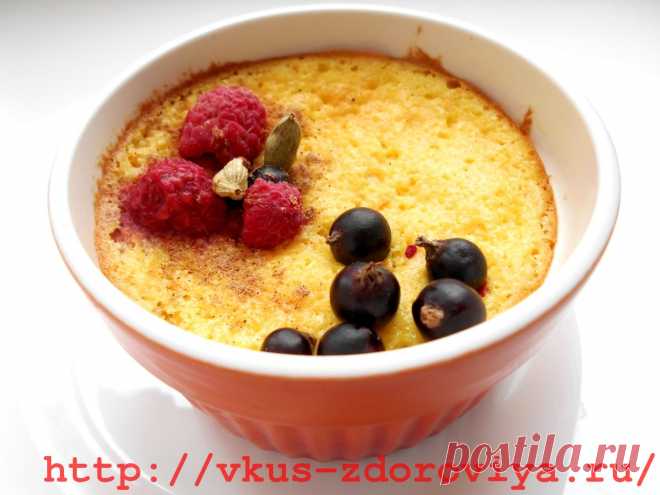 Кукурузный пудинг.Очень рекомендую приготовить этот вкусный и полезный пудинг из кукурузной каши. Отлично подойдет на завтрак вместо привычной каши.