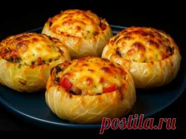 Капуста и яйца — лучше мяса! Мой любимый рецепт на каждый вечер. Ингредиенты:Для основы:– 400 г белокочанной капусты– 2 яйца– 2-3 ст. л. муки– 2 ст. л. панировочных сухарей– 30 г сыра (по желанию)– Соль, перец– Масло для жаркиОвощная начинка:– 1 лук-порей– 1 небольшая морковь– 1 болгарский перец– 4 гриба– 2 зубчика чеснока– 100 г сыра (моцарелла,...