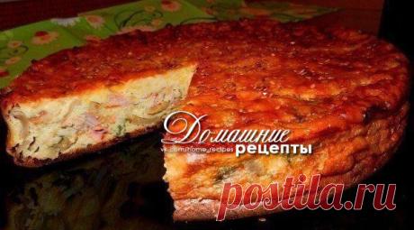 Пирог-сметанник с курицей и грибами