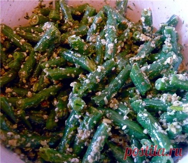 Острая закуска из стручковой фасоли.