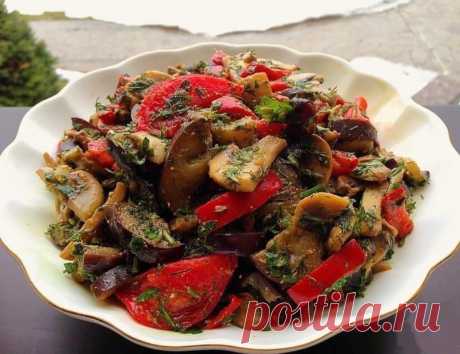 Шикарный вкусный салат из баклажан – на удивление всех гостей