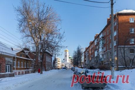 Морозный зимний день. Нижний Новгород.

Фото: Михаил Потапов